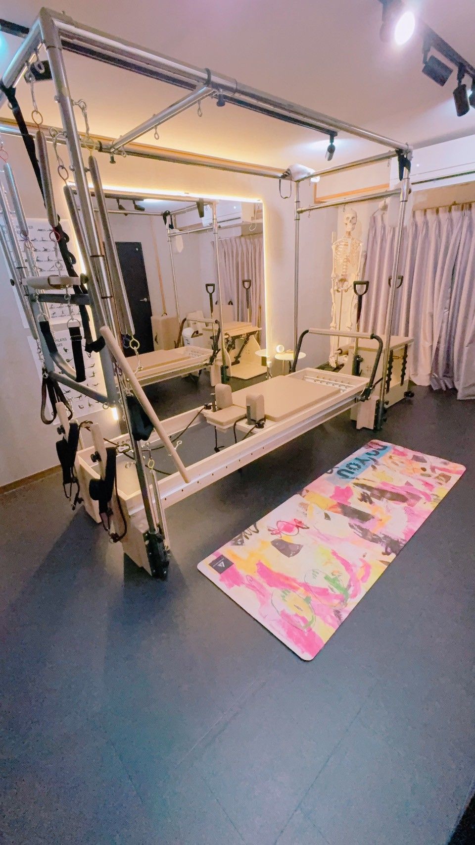 Fem FLORA STUDIO 伏見店のスタジオ内観